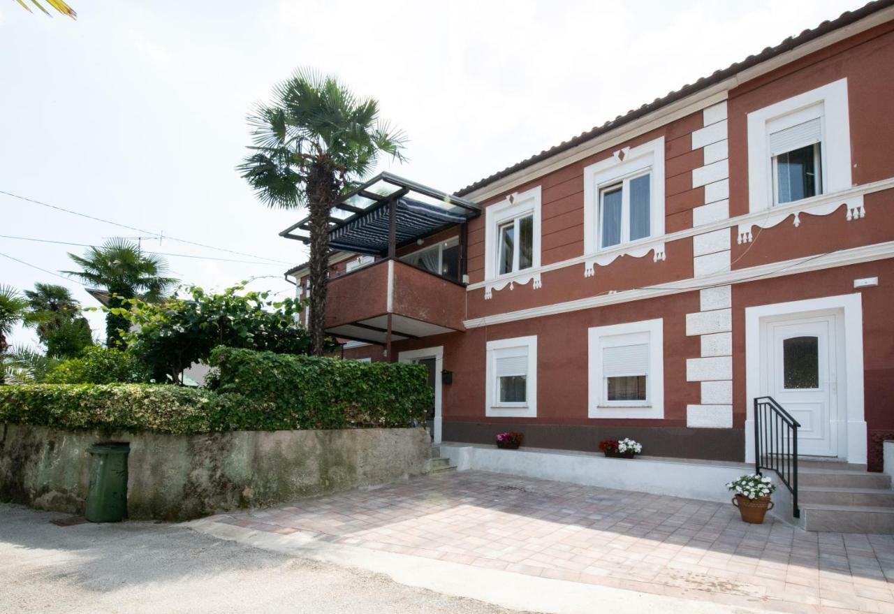 Apartment Emili Опатия Экстерьер фото