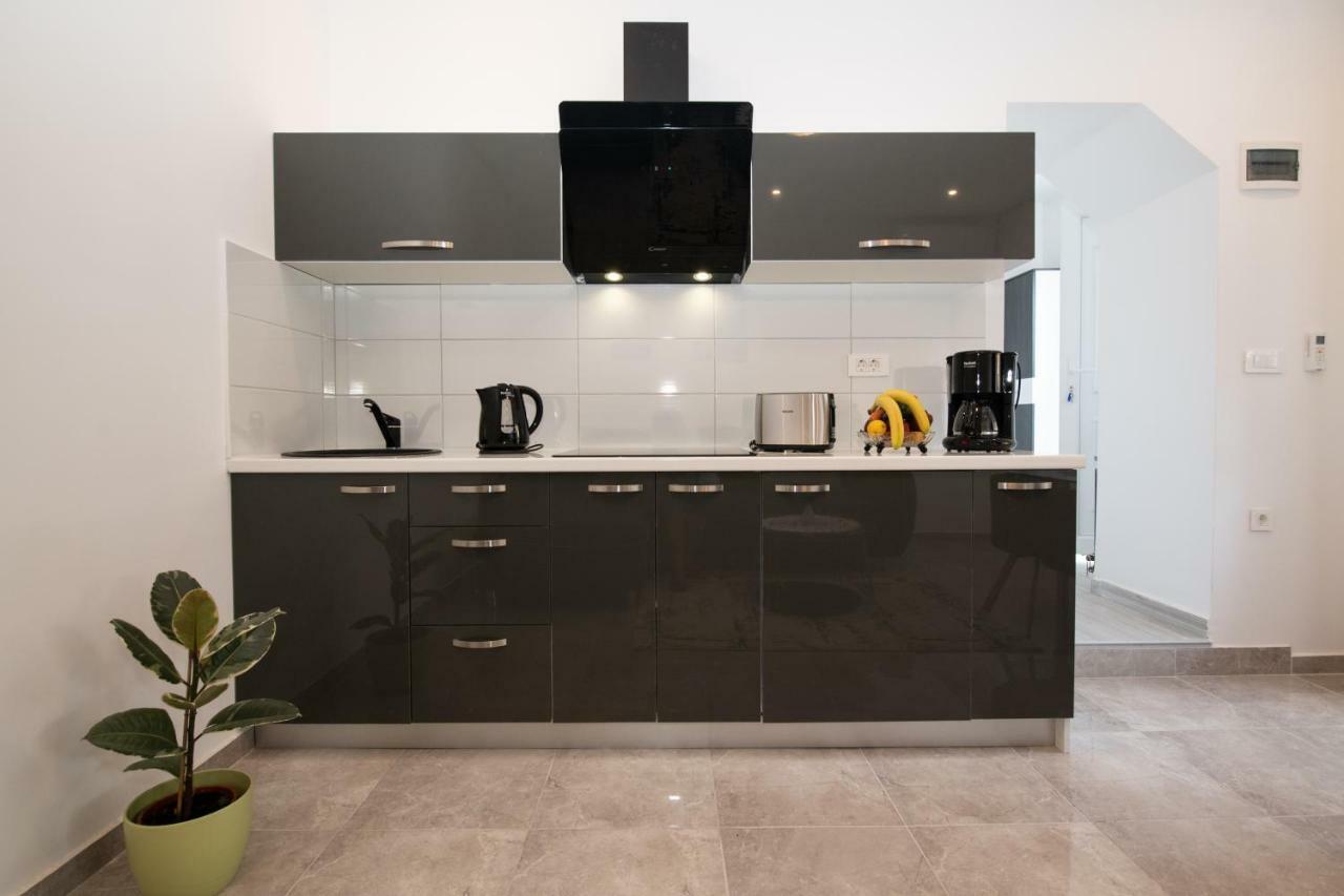 Apartment Emili Опатия Экстерьер фото